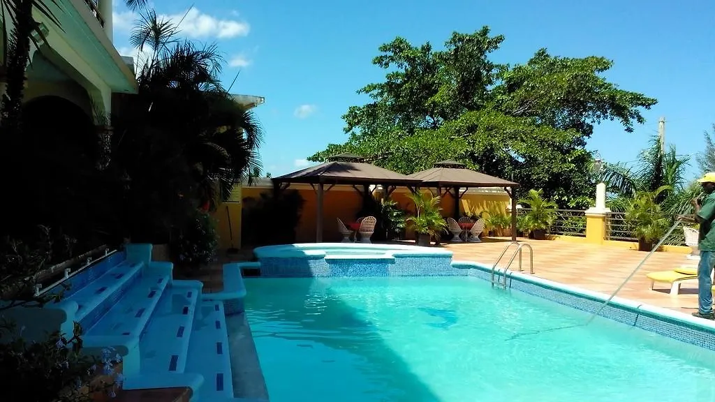מונטגו ביי Grandiosa Hotel 2*, מונטגו ביי ג'מייקה