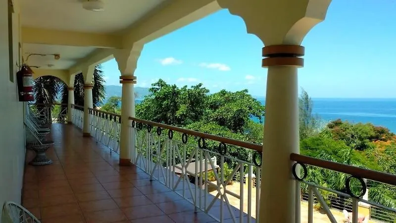 מונטגו ביי Grandiosa Hotel